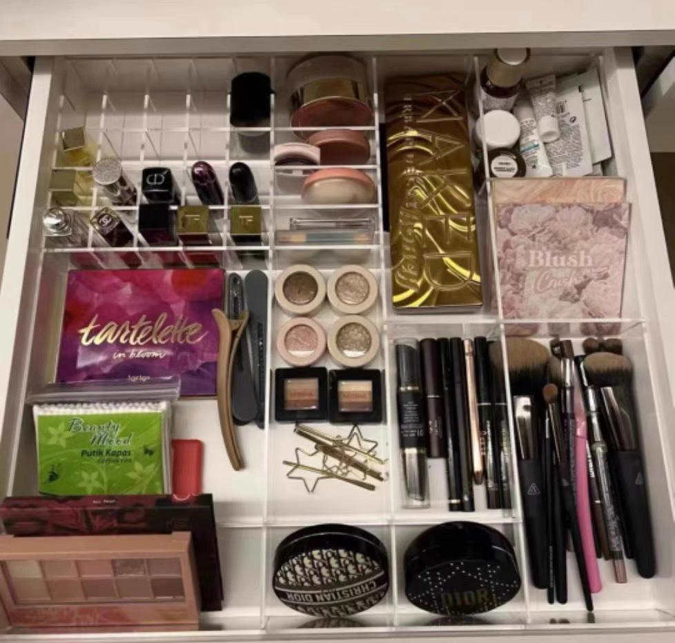 customized acrylic tray, acrylic tray, makeup tray, makeup box, makeup organizer, makeup tray, makeup box, home organization