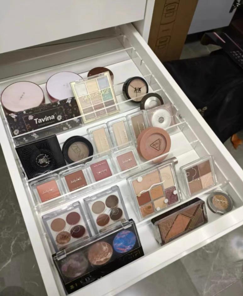 customized acrylic tray, acrylic tray, makeup tray, makeup box, makeup organizer, makeup tray, makeup box, home organization