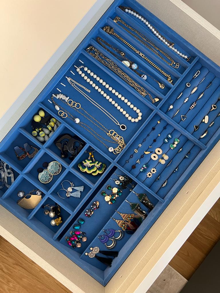 Custom jewelry tray on sale inserts